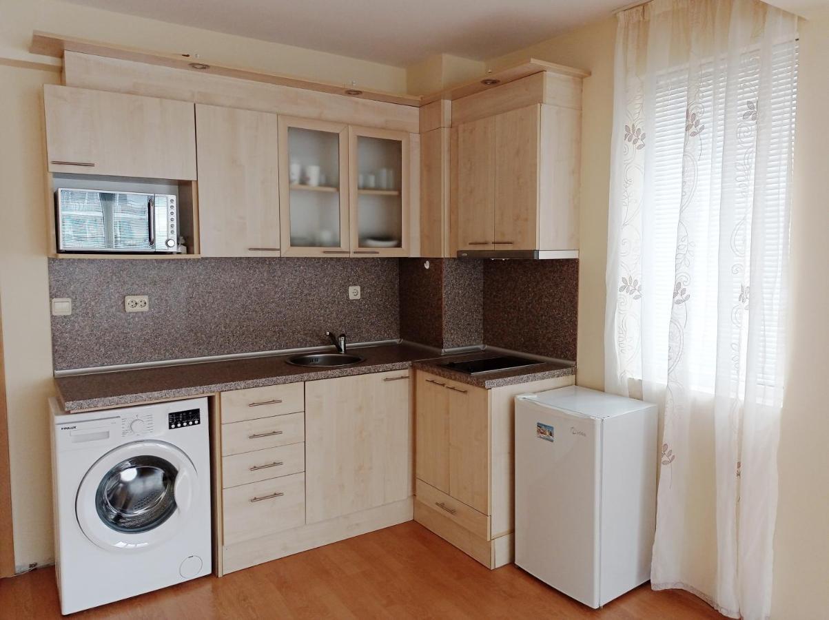 Dom-El Real Apartments 4 - Sveti Vlas Buitenkant foto