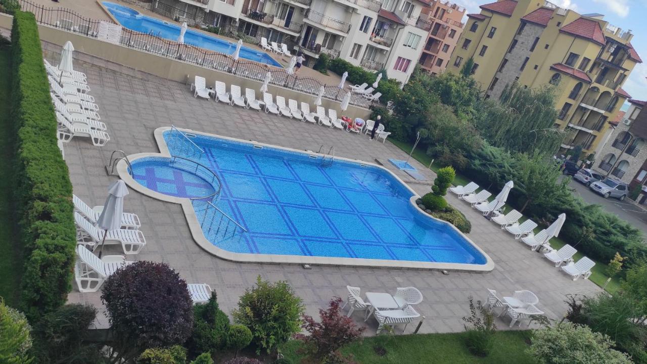 Dom-El Real Apartments 4 - Sveti Vlas Buitenkant foto