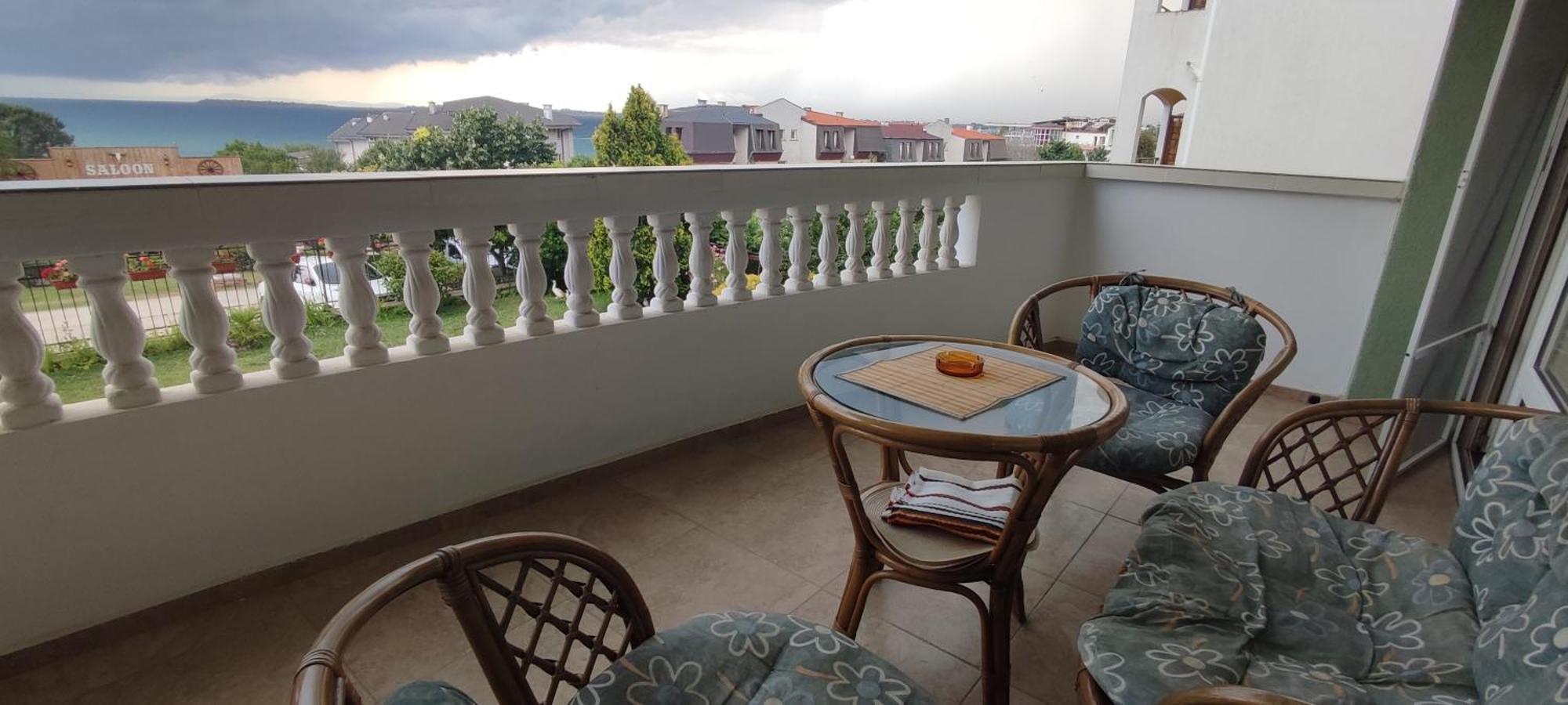 Dom-El Real Apartments 4 - Sveti Vlas Buitenkant foto